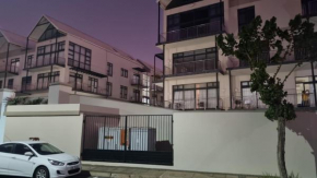 Accommodation Front - Homely 6 Sleeper with Canal Views near the Beach